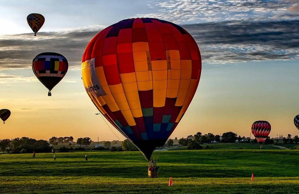 Kenya Luxury Safari - Flying, Hot Air Balloon, Game drive, Masai Culture, Min 4 Days 3 Nights - Masai Mara