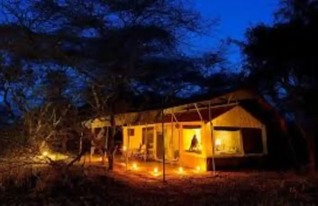 Luxury Private Hotels & Lodges - Amboseli Porini Camp - Selenkay Conservancy Amboseli