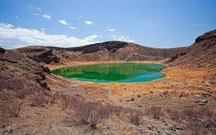 crater lakes in kenya (1)