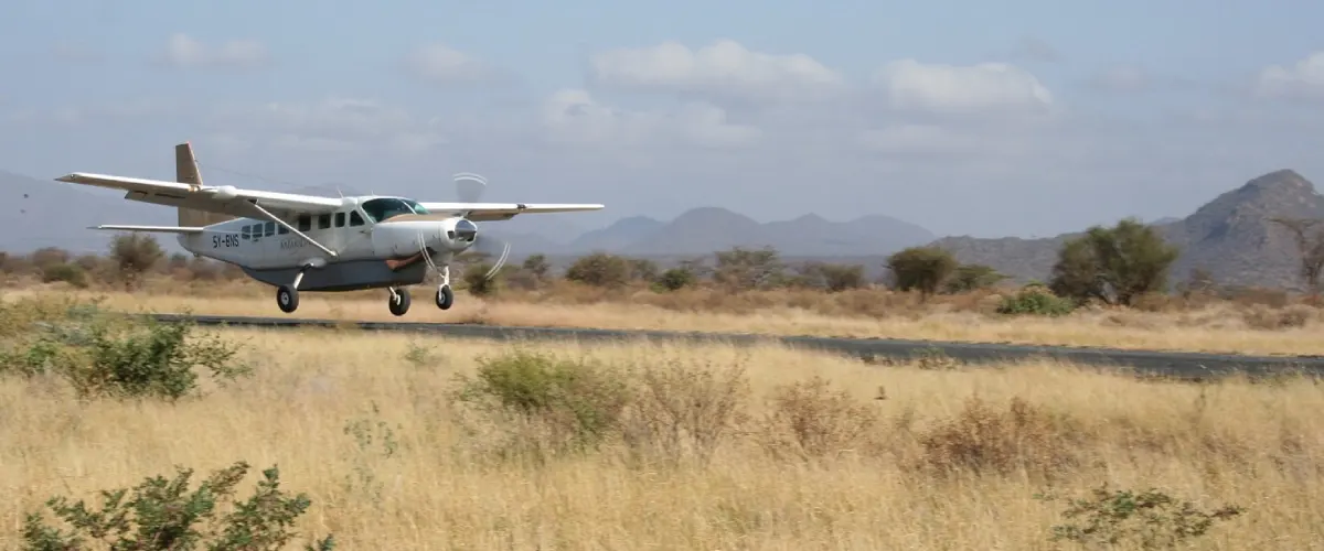 can I fly to samburu national reserve